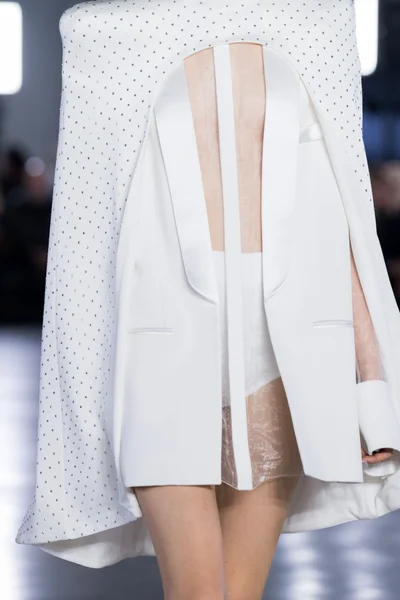Look 114